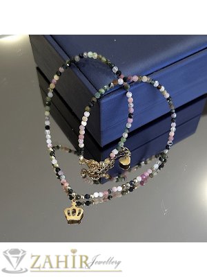 ТАЛИСМАН - ръчно изработено колие от малки 3 мм естествени камъни фасетиран разноцветен турмалин, стоманенена коронка 1,1 см и накрайници - KA1108